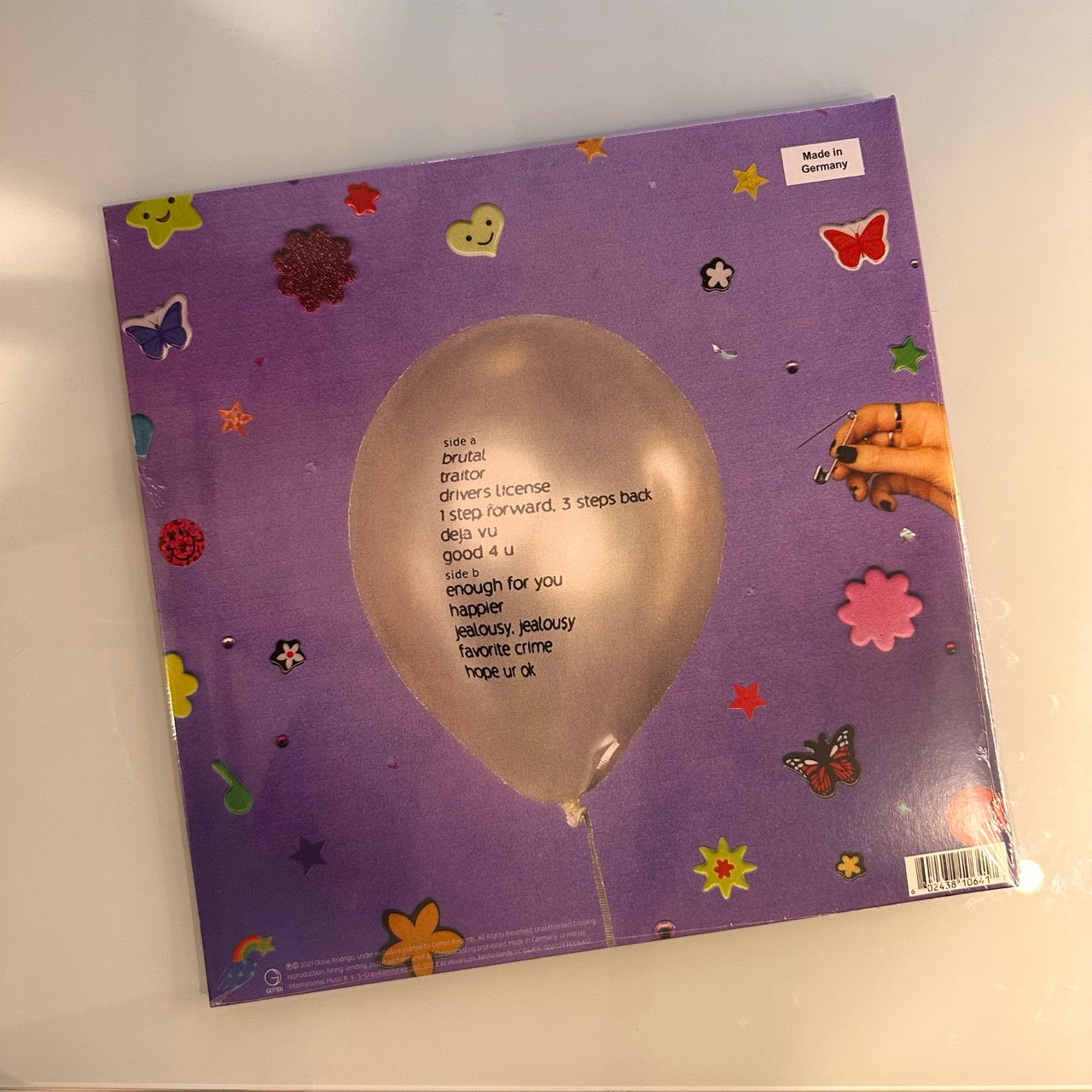 olivia rodrigo sour back cover