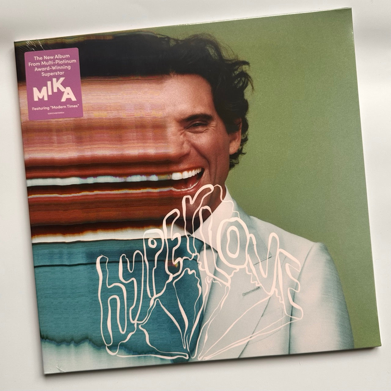 mika hyperlove vinyl
