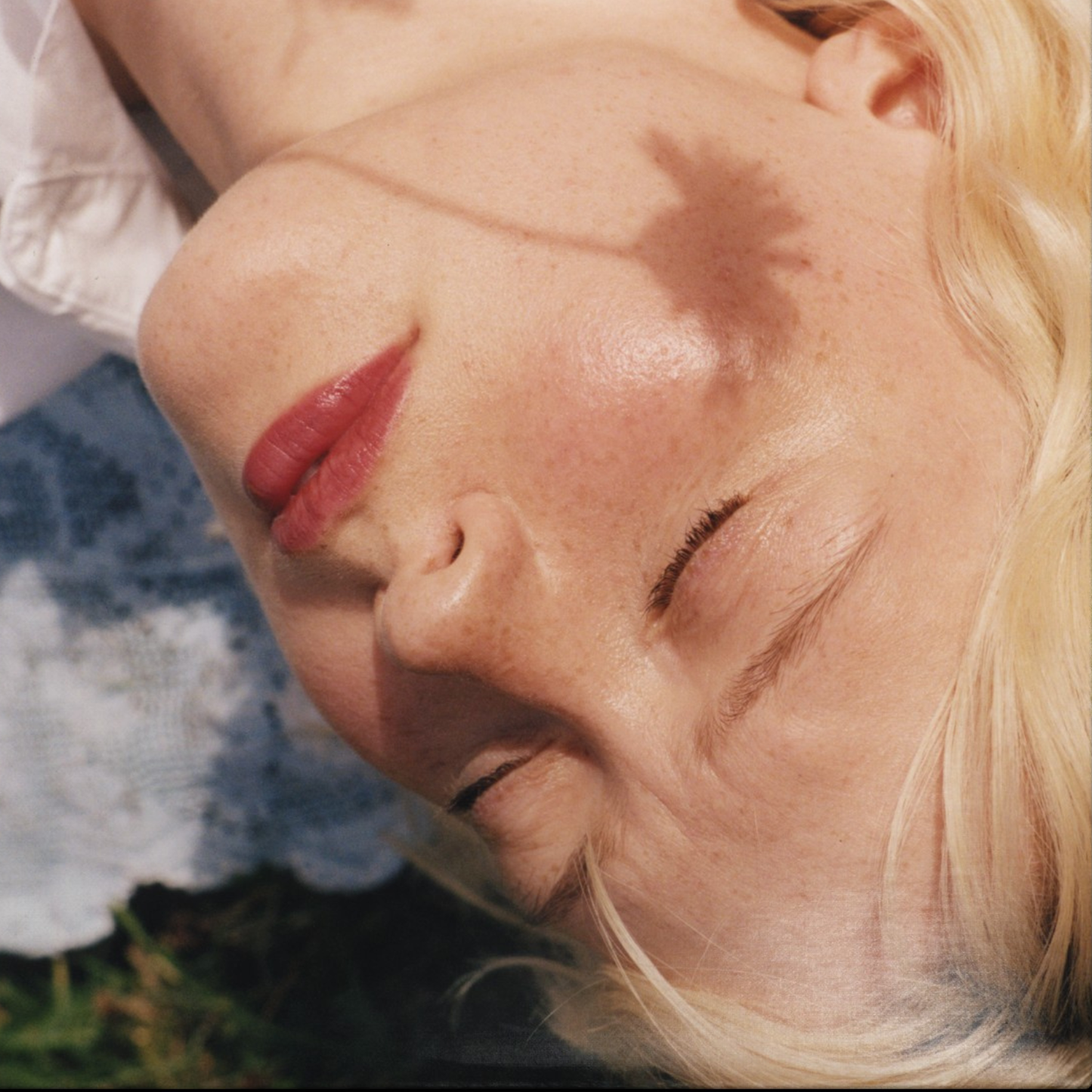 Maisie Peters - Florescence, Daisy Edition Black EcoRecord, vinyl cover